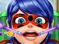 Gêm Ladybug: Doctor yn trin gwddf  ar-lein