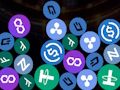 Gêm Cyfuno Pos Crypto 2048  ar-lein