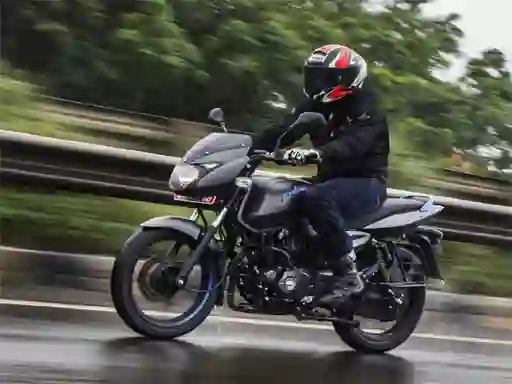 Gêm Bajaj Pulsar 125 ar-lein