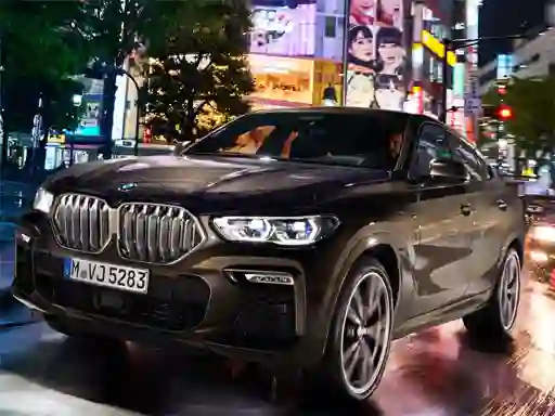Gêm BMW X6 M50I ar-lein