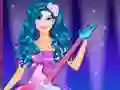 Gêm Barbie Glam Popstar ar-lein