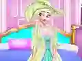 Gêm Elsa Time Trave ar-lein