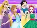 Gêm Princesses Fashion Clash ar-lein
