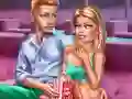 Gêm Ellie Cinema Flirting ar-lein