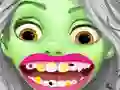 Gêm Zombie At Dentist ar-lein