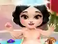 Gêm Snow White Baby Bath ar-lein