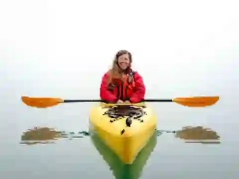 Gêm Kayak Kayaking Lake Jigsaw ar-lein