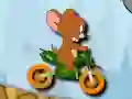 Gêm Tom and Jerry Mini Bike ar-lein