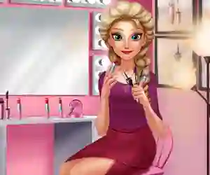 Gêm Ice Queen Makeover Time ar-lein