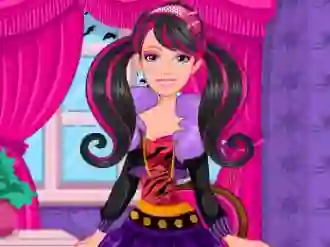 Gêm Barbie Monster High Halloween ar-lein