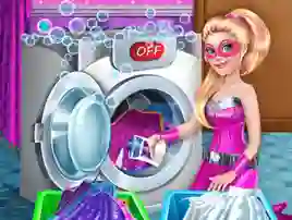 Gêm Superdoll Washing Capes ar-lein