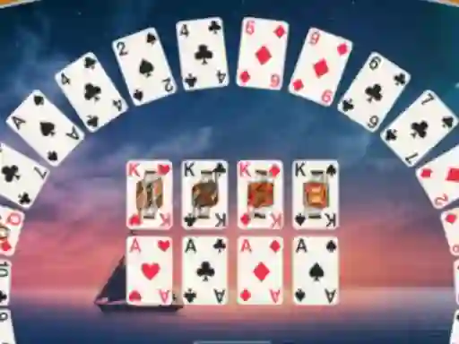 Gêm Crescent Solitaire ar-lein