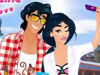 Gêm Couple Travel Selfie ar-lein