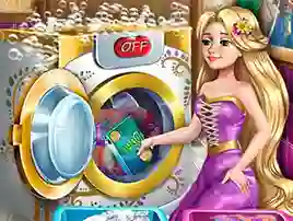 Gêm Goldie Princess Laundry Day ar-lein