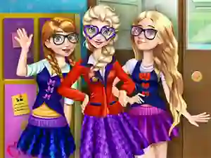 Gêm Princess College Fashion ar-lein