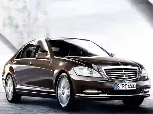 Gêm Luxury Sedan Suzzle ar-lein