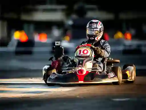 Gêm Kart Karting ar-lein