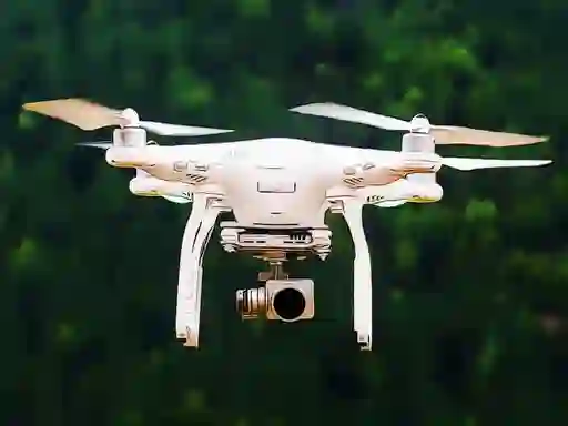 Gêm Flying Drone Puzzle ar-lein