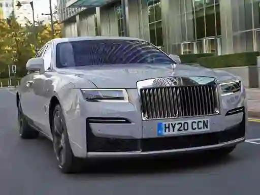 Gêm Rolls-Roycs Ghost Slide ar-lein