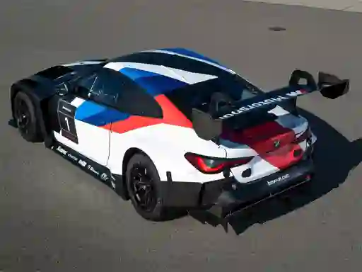 Gêm BMW M4 GT3 Slide ar-lein