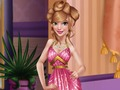 Gêm Dolly Bachelorette yn gwisgo i fyny  ar-lein