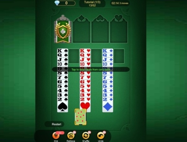 Gêm Brenin Solitaire  ar-lein